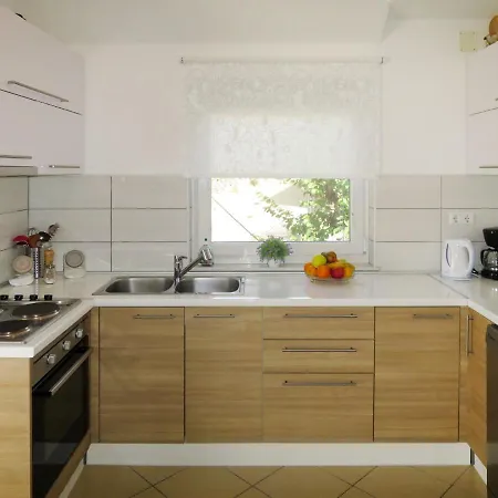 Andelina - Srd412 By Interhome *
