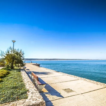 Andelina By Interhome Maslenica